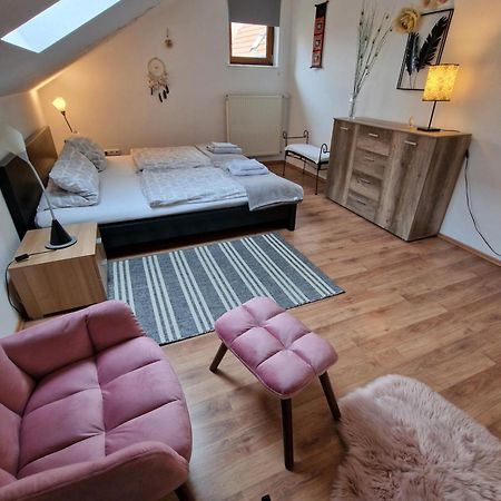 Privatwohnung Rybczynski Undenheim المظهر الخارجي الصورة