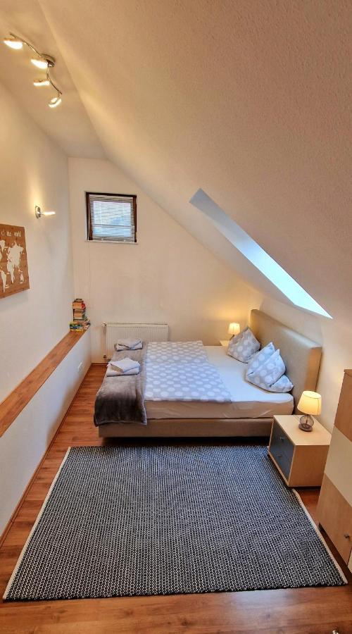 Privatwohnung Rybczynski Undenheim المظهر الخارجي الصورة