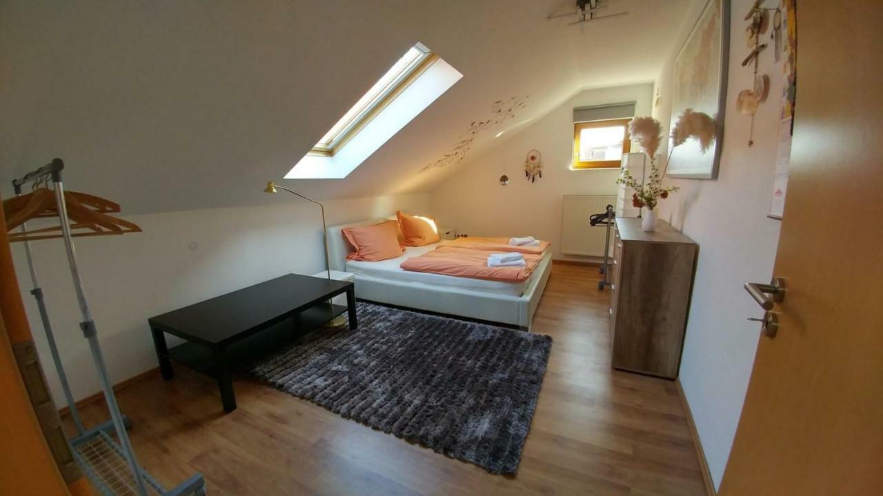 Privatwohnung Rybczynski Undenheim المظهر الخارجي الصورة